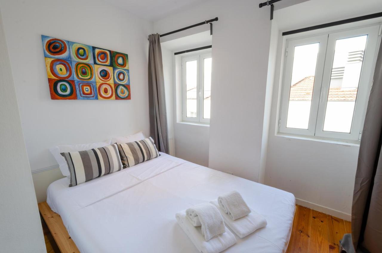 Central Lisbon Flat Near Avenida Kültér fotó